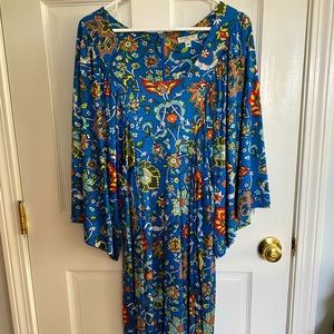 NIEVES LANI colorful bohemian silk dress with wide sleeves. Size M made in USA.